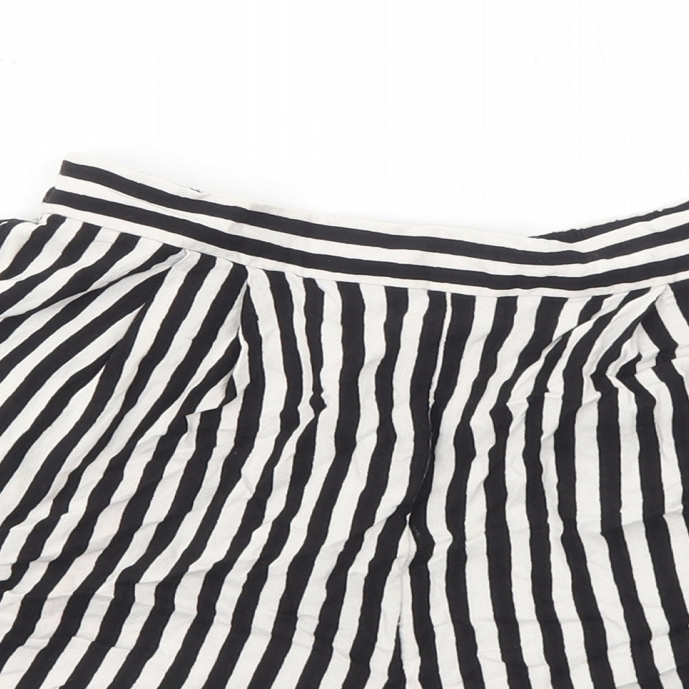 H&M Womens White Striped Viscose Basic Shorts Size 8 Regular Pull On