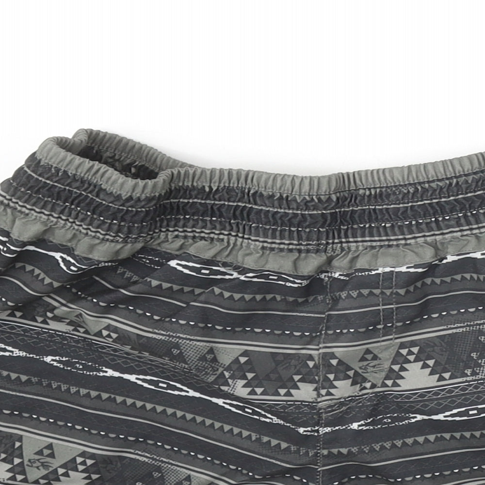 Hot Tuna Boys Green Geometric Polyester Sweat Shorts Size 10 Years Regular