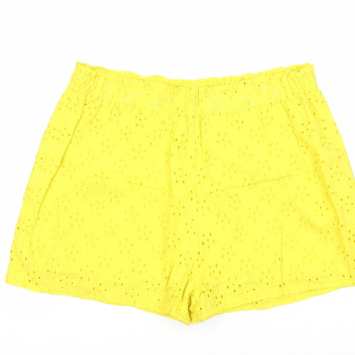 Boohoo Womens Yellow Polyester Basic Shorts Size 14 Regular Pull On - Broderie Anglaise