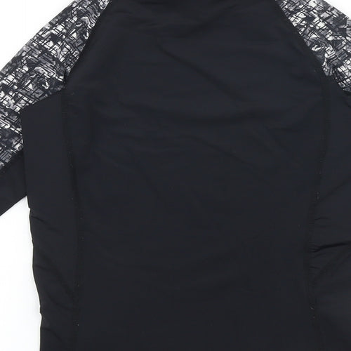 Gul Boys Black Geometric Nylon Pullover T-Shirt Size 13 Years Mock Neck Pullover