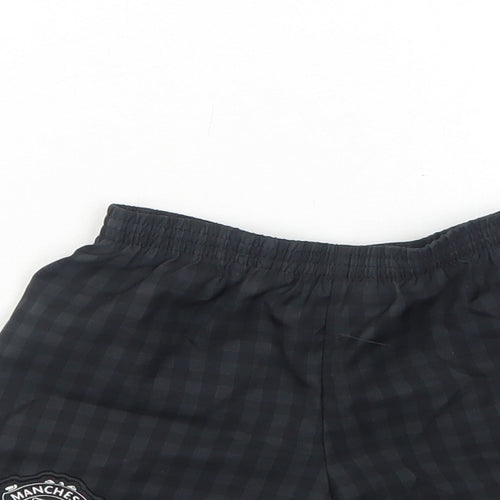 Nike Boys Black Geometric Polyester Sweat Shorts Size 3-4 Years Regular - Manchester United