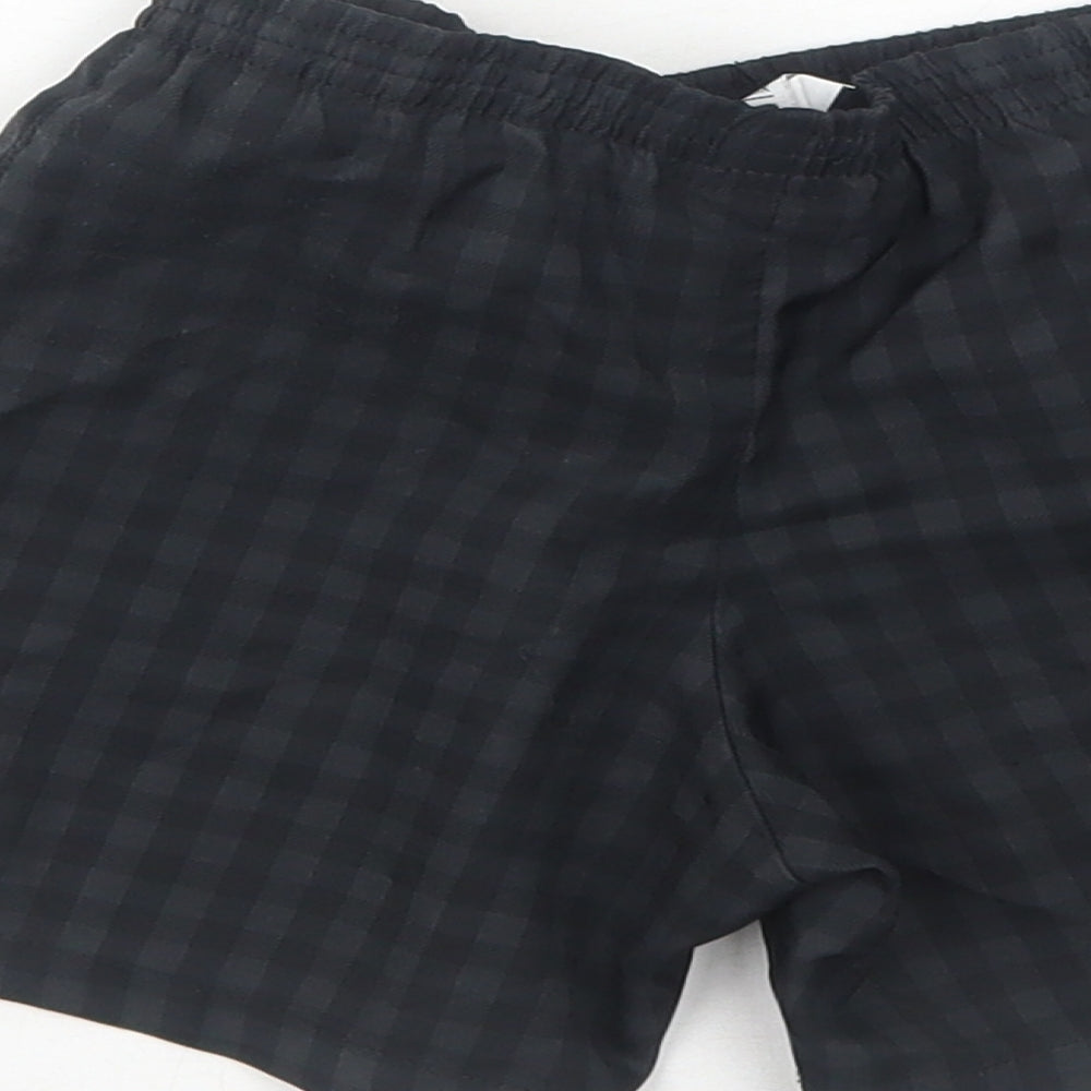 Nike Boys Black Geometric Polyester Sweat Shorts Size 3-4 Years Regular - Manchester United