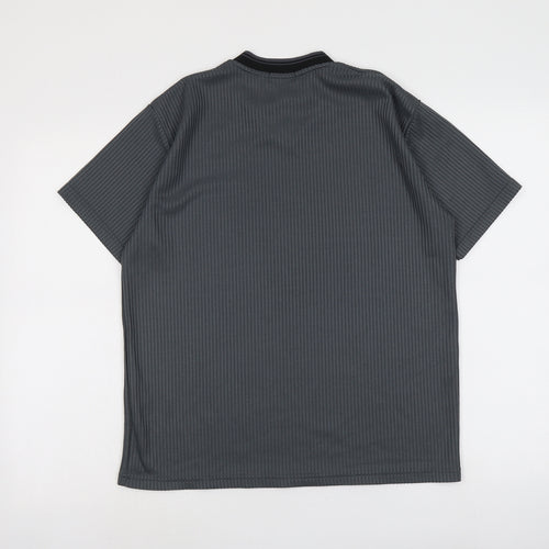 C&A Mens Grey Polyester T-Shirt Size M V-Neck