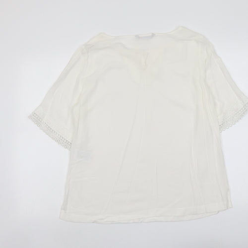 LC Waikiki Womens Ivory Viscose Basic T-Shirt Size 8 Round Neck - Lace Detail