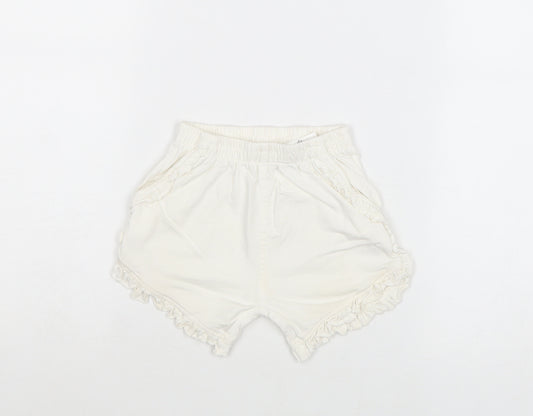 NEXT Girls White Cotton Sweat Shorts Size 2-3 Years Regular - Waist 16