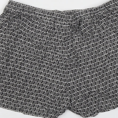 H&M Womens Black Geometric Viscose Basic Shorts Size 8 L3 in Regular Pull On