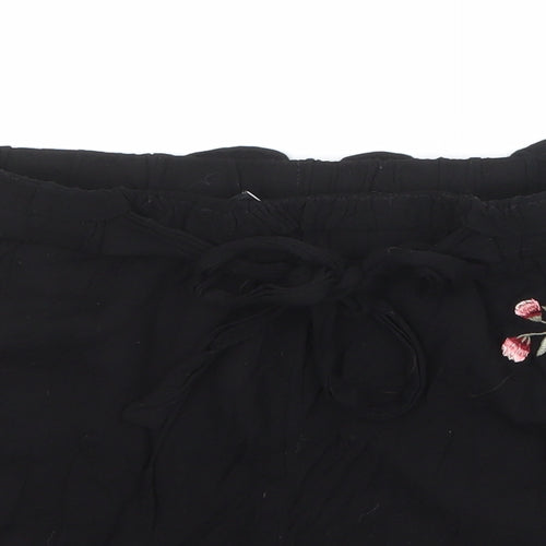 New Look Womens Black Viscose Basic Shorts Size 10 Regular Pull On - Flower Detail