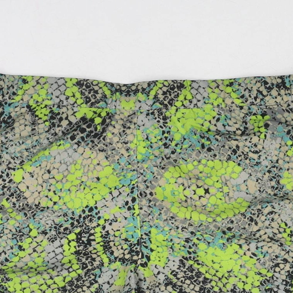 Debenhams Womens Green Geometric Polyester Sweat Shorts Size 10 Regular Pull On